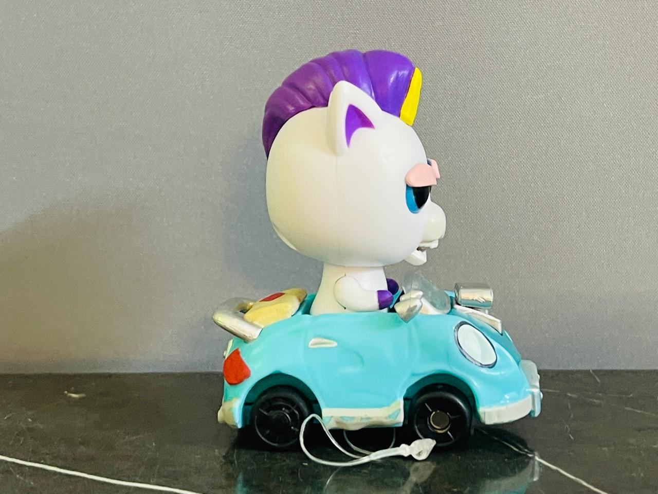 Jazwares Feisty Pets Reckless Racer - Glenda Glitterpoop.