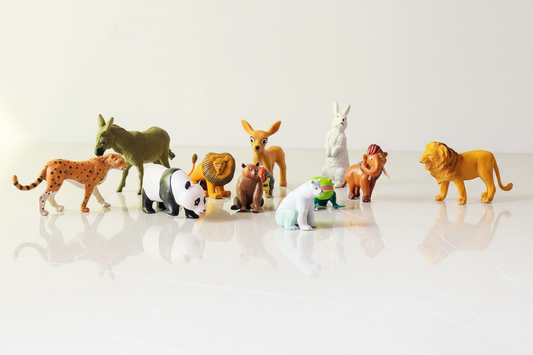 Animal Figurines Toy - set of 12.