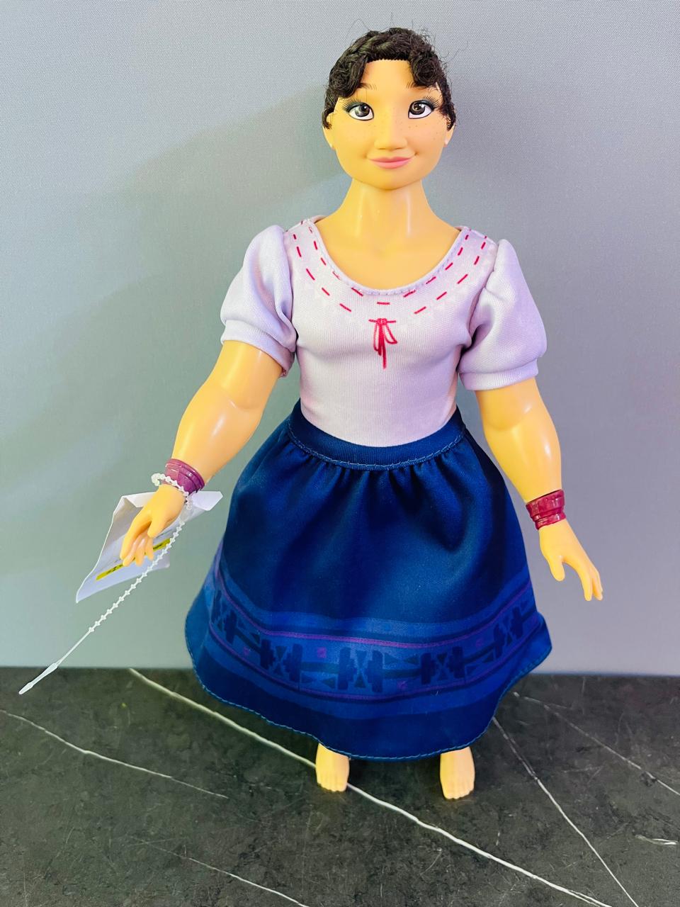 JAKKS Pacific Disney Encanto Luisa Madrigal Fashion Doll.