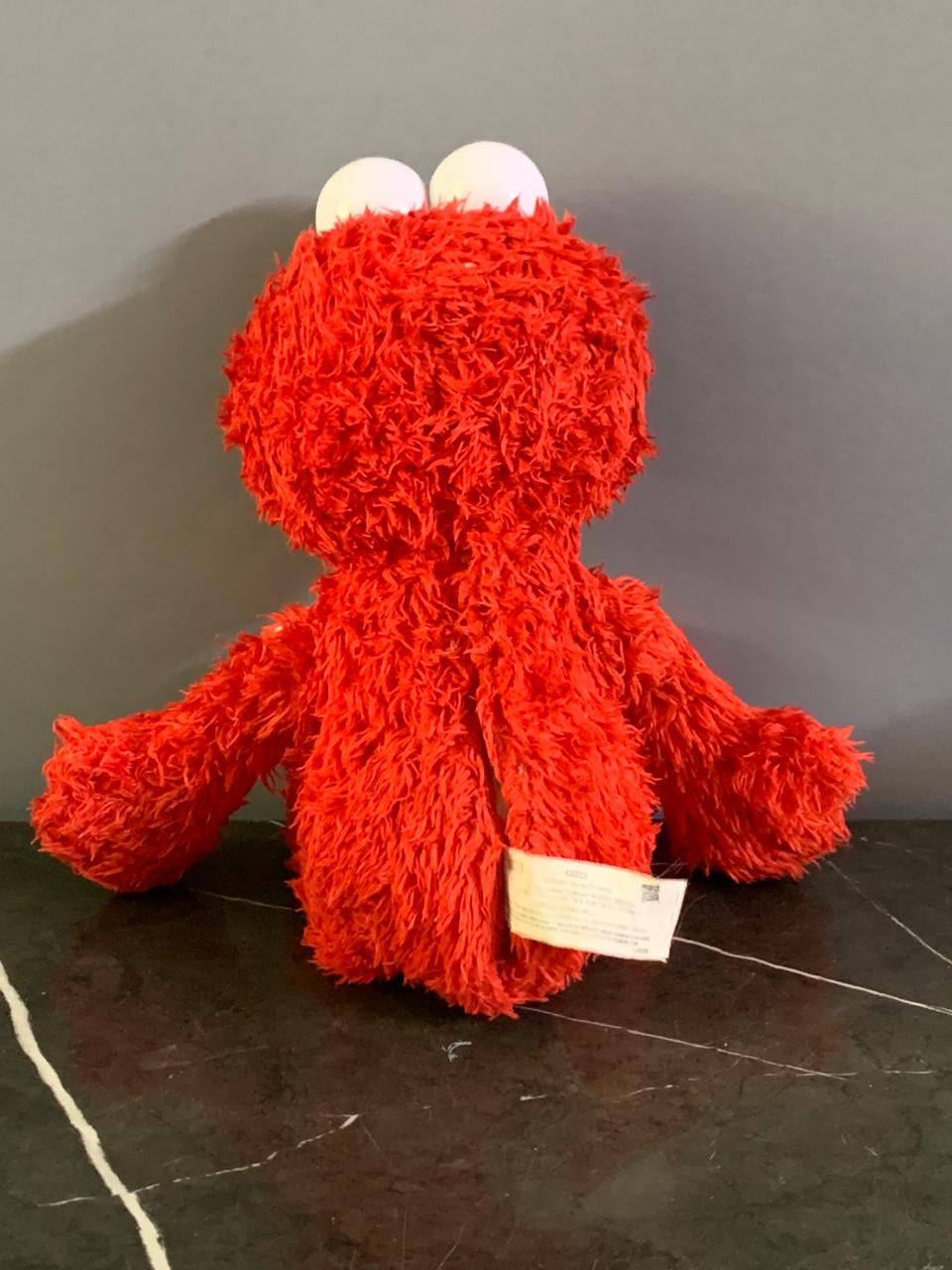 Sesame Street Tickle Me Elmo Interactive Soft Toy