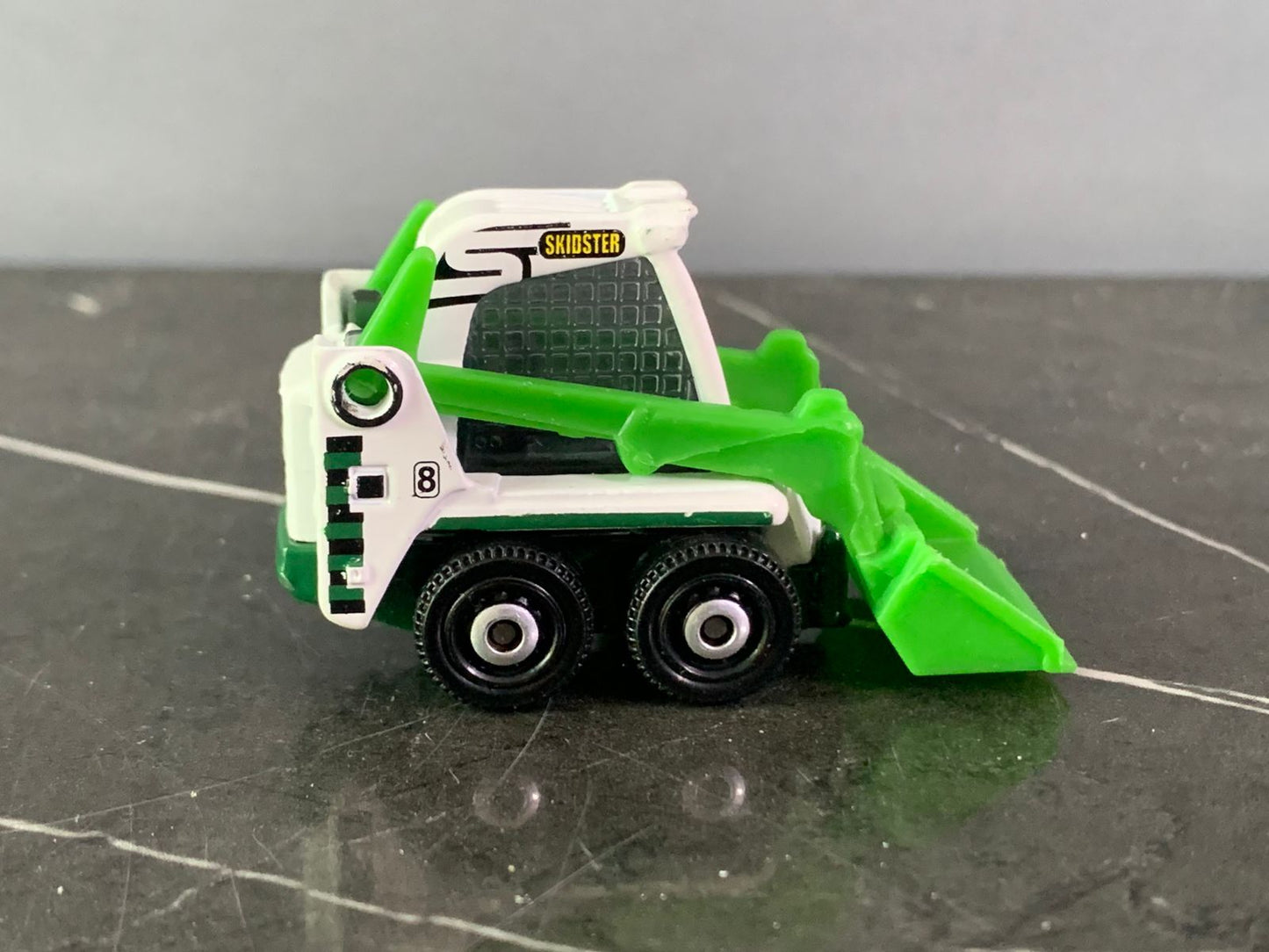 MATCHBOX MBX Construction - Skidster.