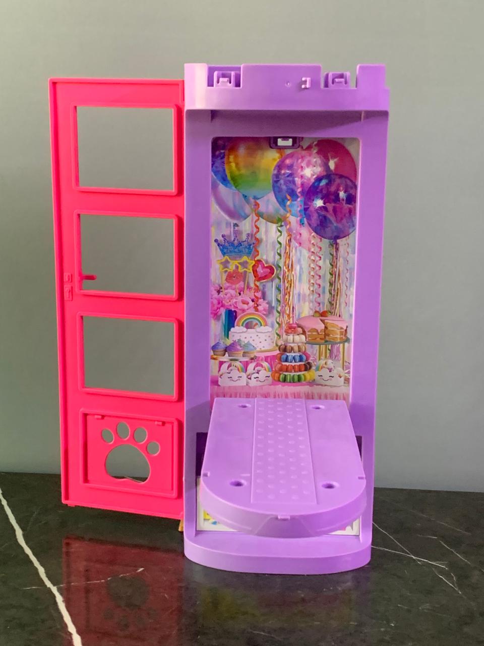 Mattel Barbie kitchen Playset.