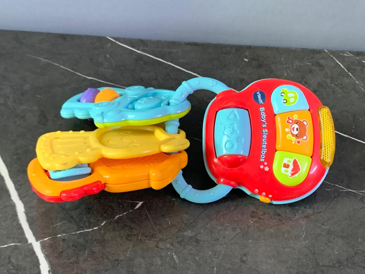 VTech Smart Sounds Baby Keys. (new batteries required)