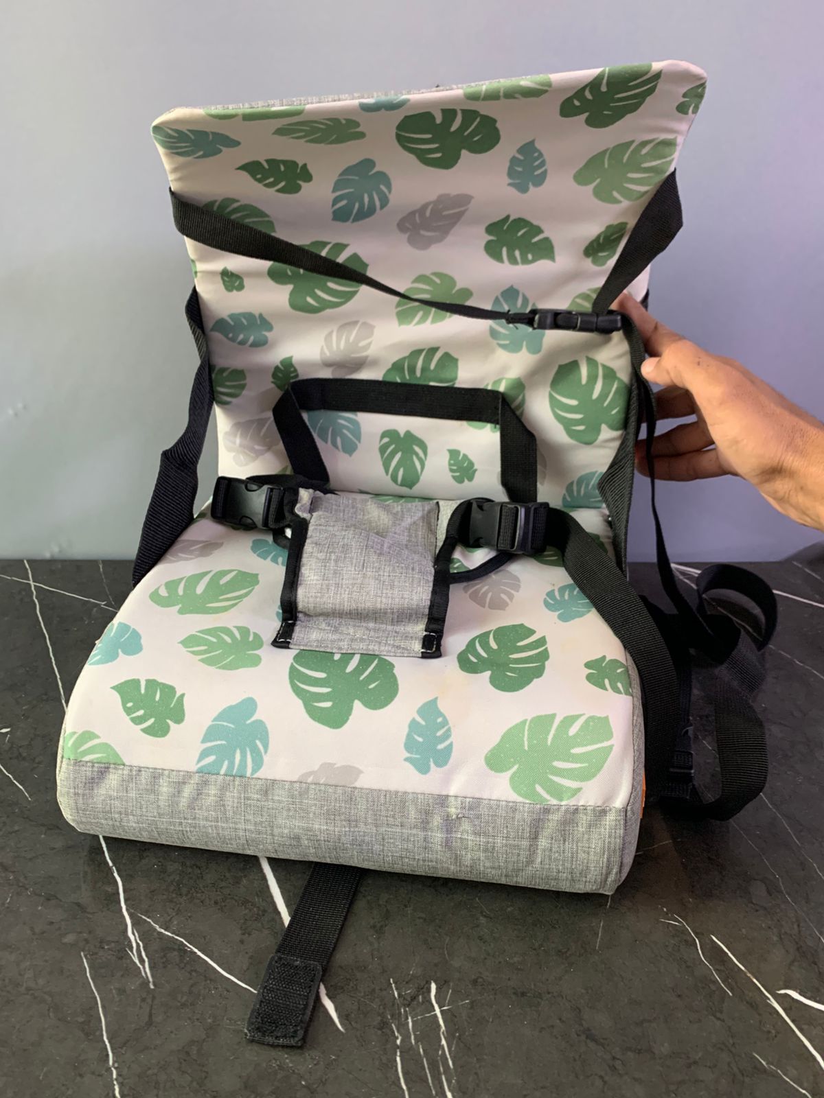 Dreambaby Grab 'N Go Portable Booster Seat. (Rs 450 advance)