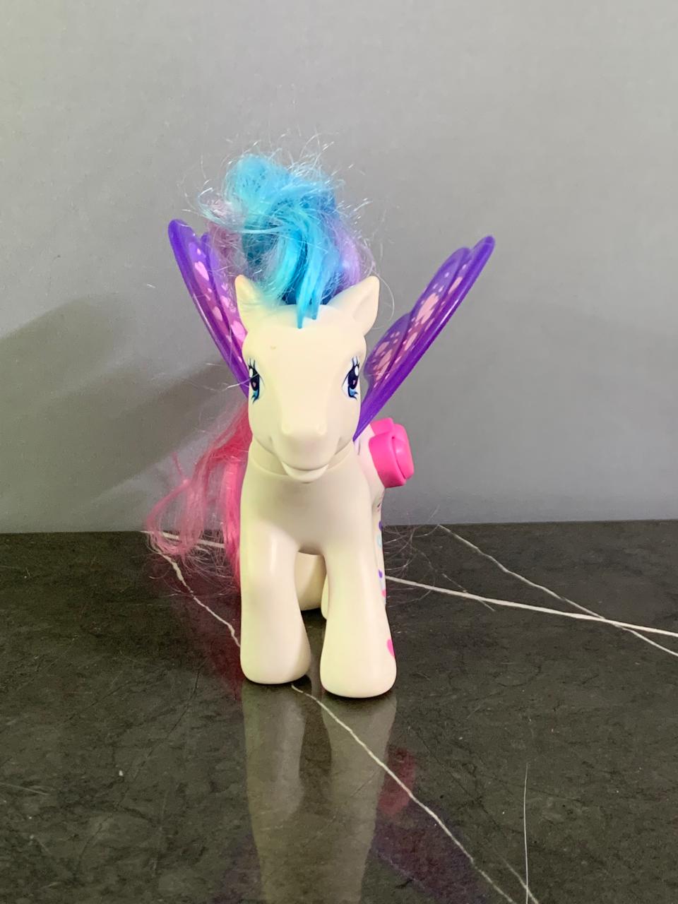 Crystal Princess Pegasus Pony Heart Bright.