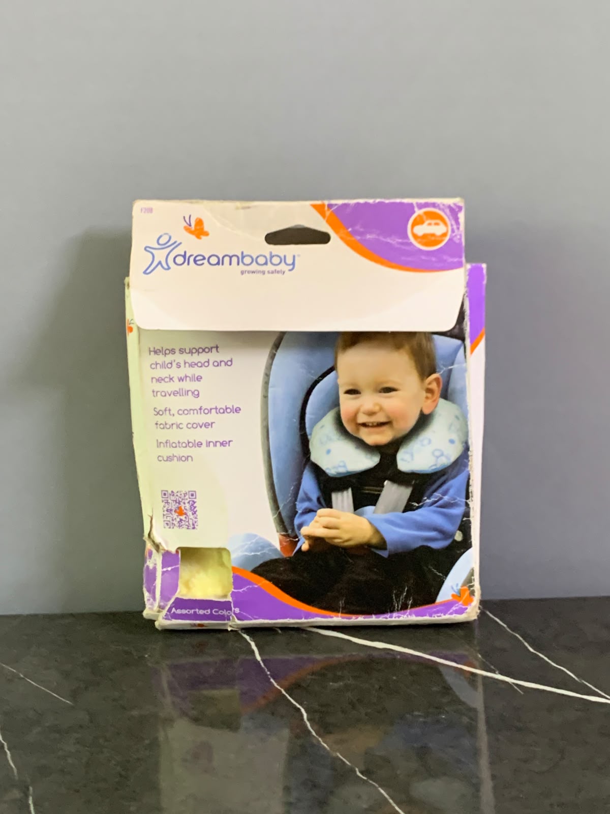 Dreambaby Inflatable Neck Travel Cushion.