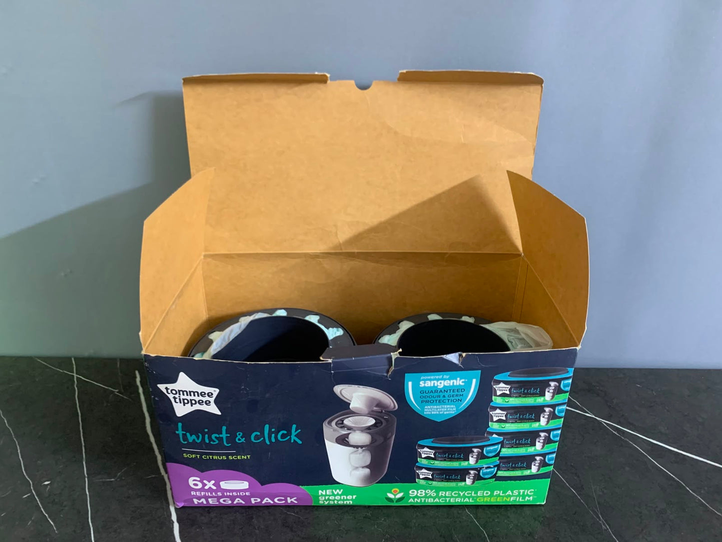 Tommee Tippee Twist and Click Advanced Nappy Bin Refill Cassettes. (4 cassettes available) (Rs 500 advance)
