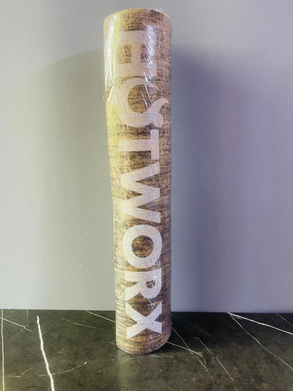 Hotworx Yoga Mat. (Rs 800 advance)(new)