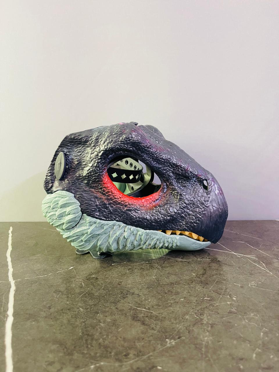 Mattel Jurassic World Dominion Dinosaur Mask.