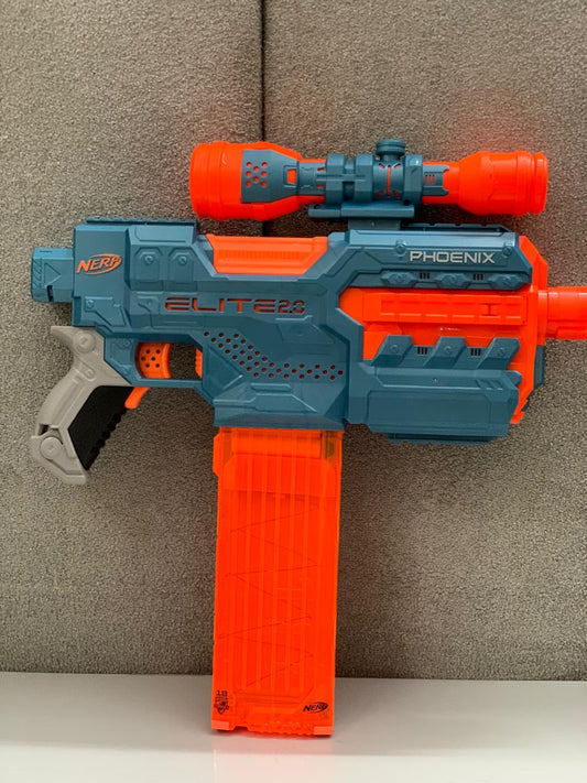 Nerf Elite 2.0 Phoenix CS-6 Motorised Blaster.