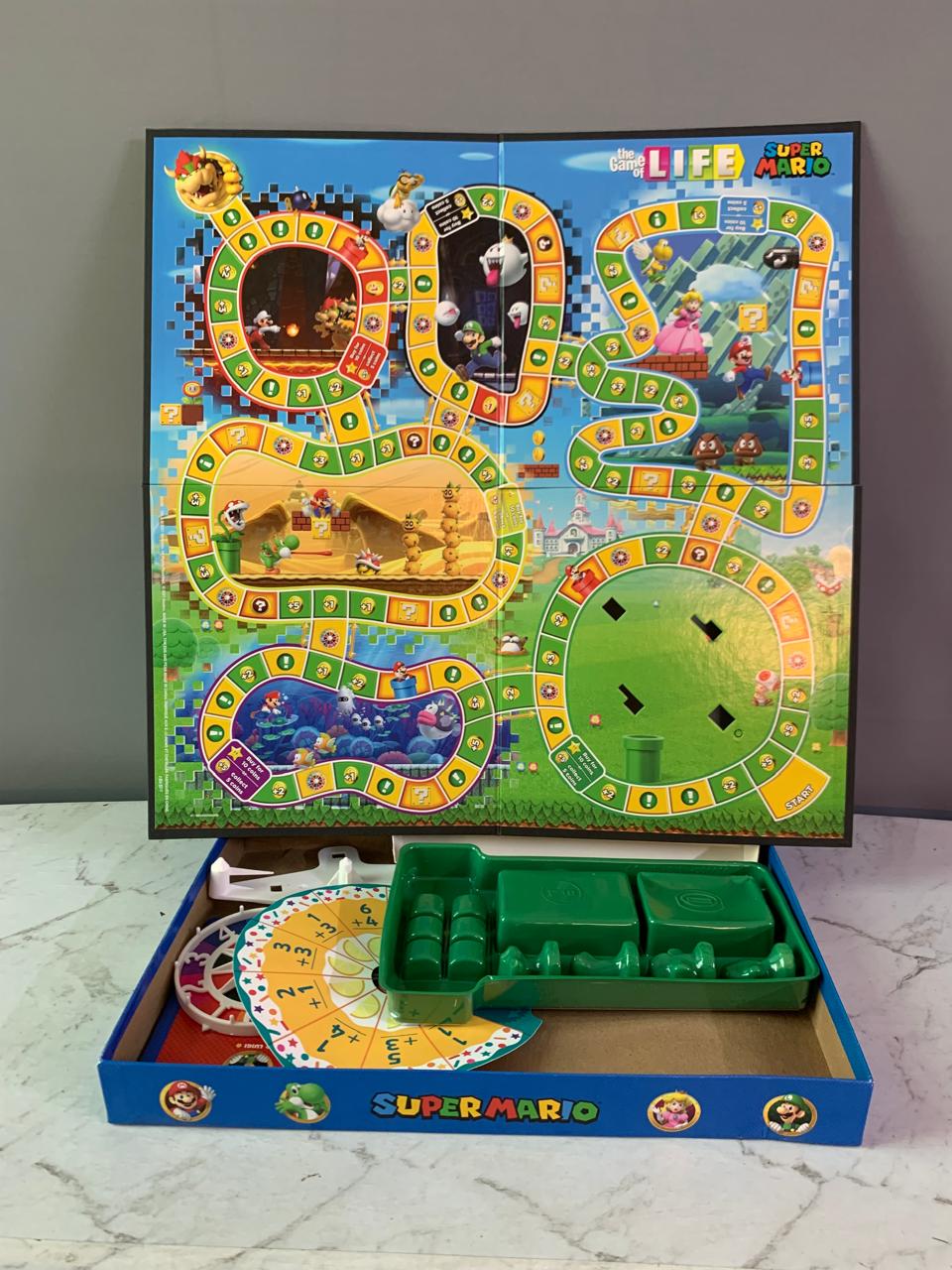 Hasbro Gaming The Game Of Life - Super Mario Edition Board Game.