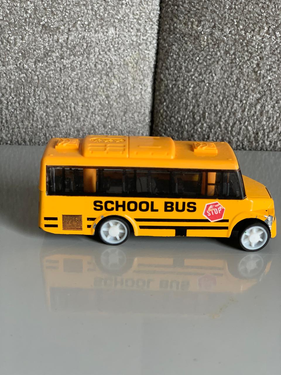 Yellow Die-cast Metal Pull-Back School Bus.