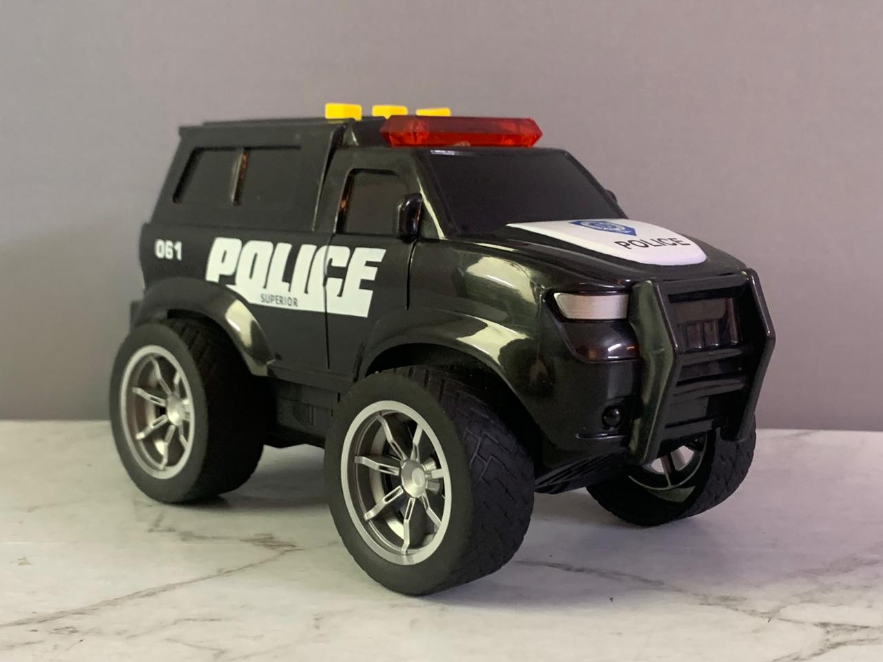 Play Studio Musical Police Car.