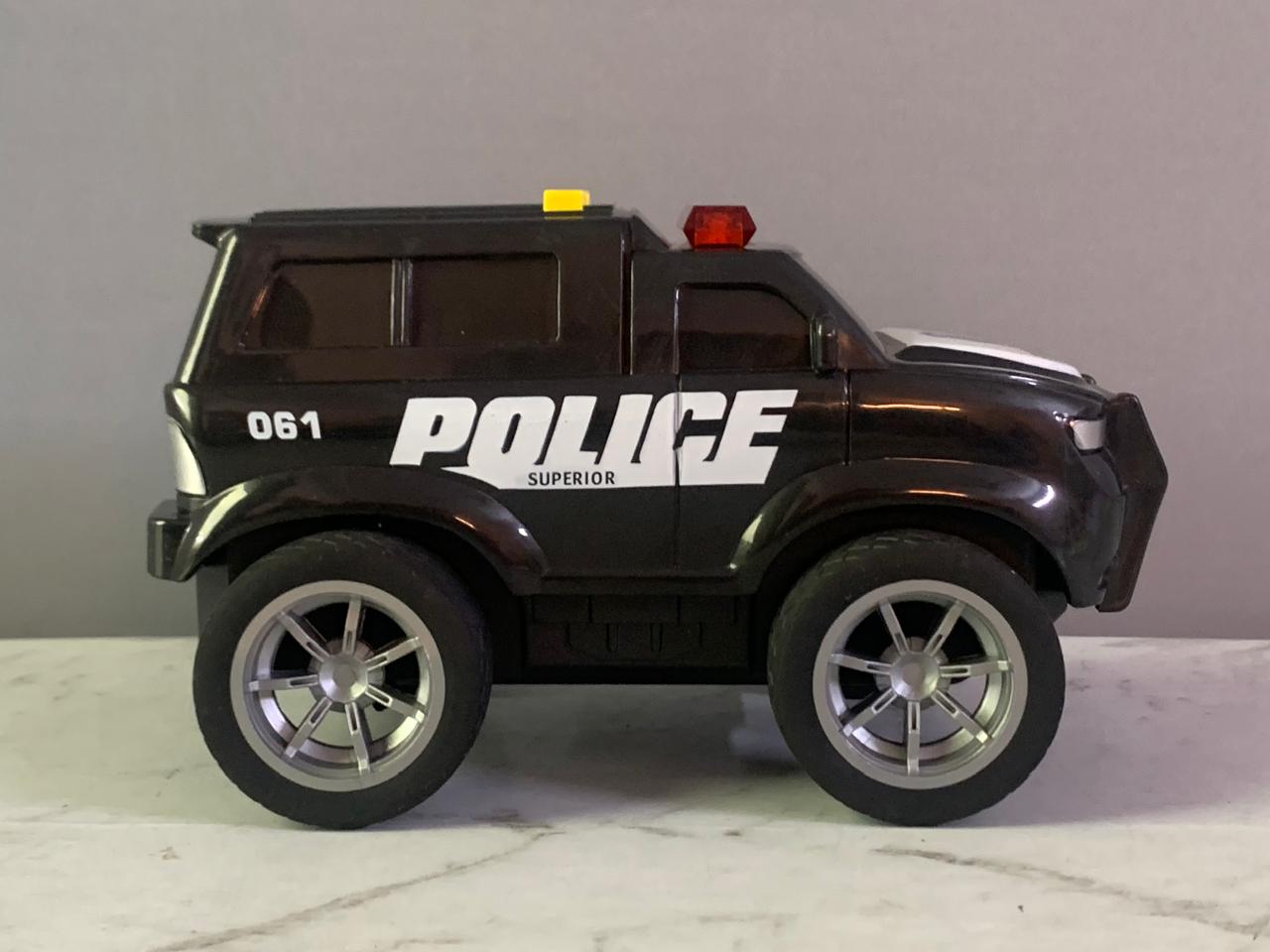Play Studio Musical Police Car.