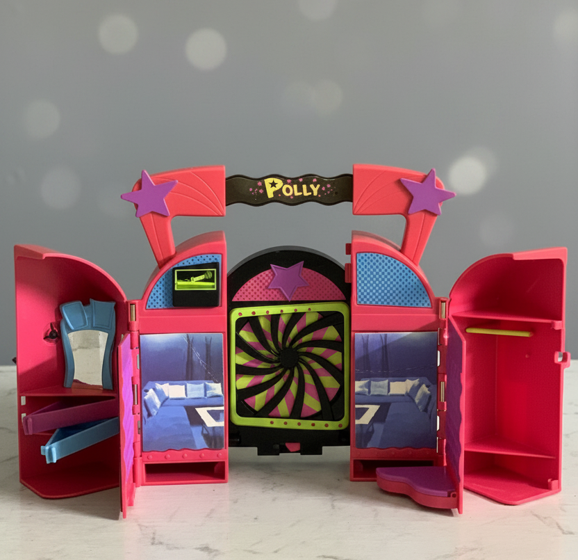 Polly Pocket Dare to Hair Totally Video Playset.