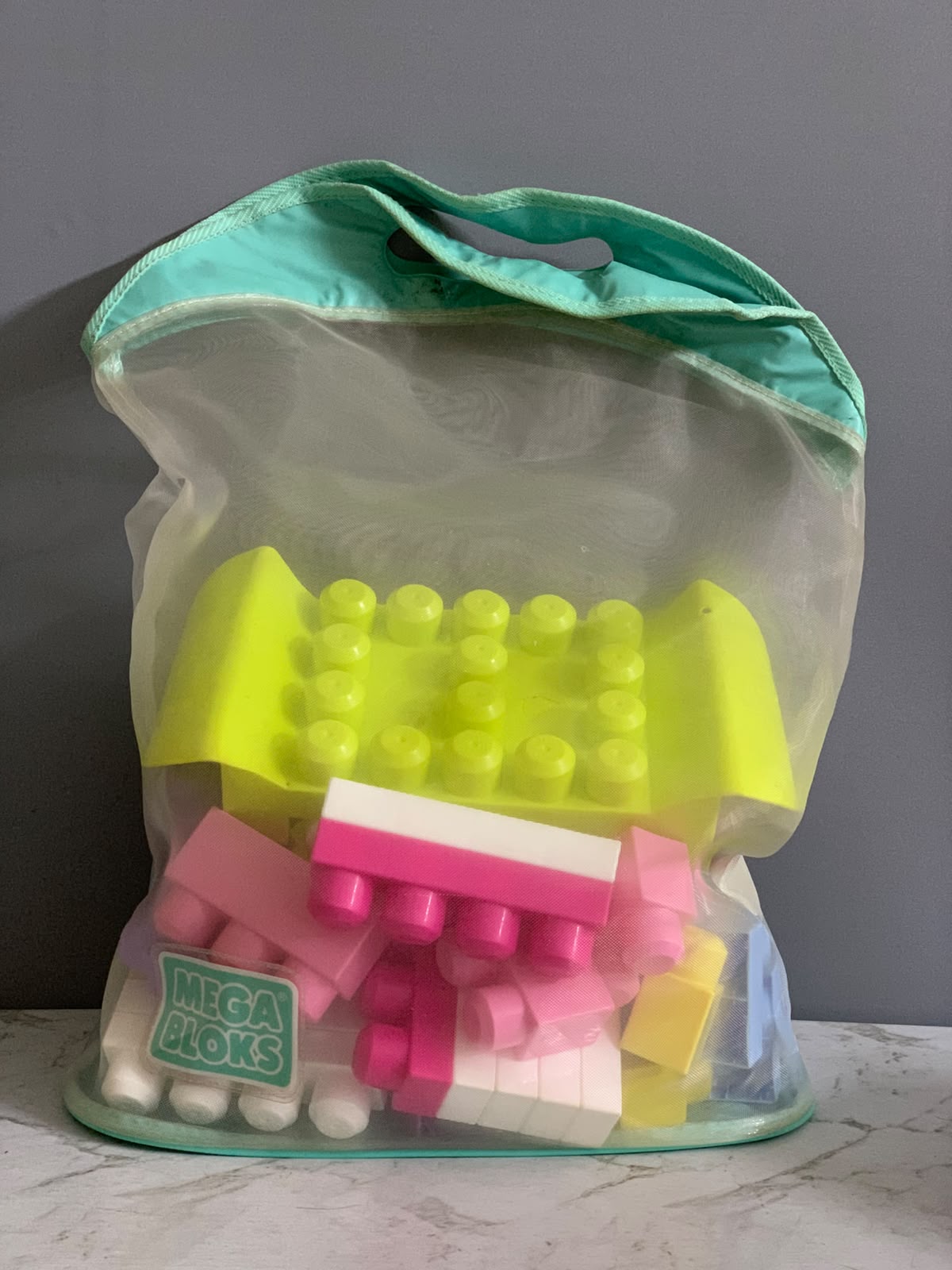 Mega Bloks First Builders Big Building Bag.(54 blocks)