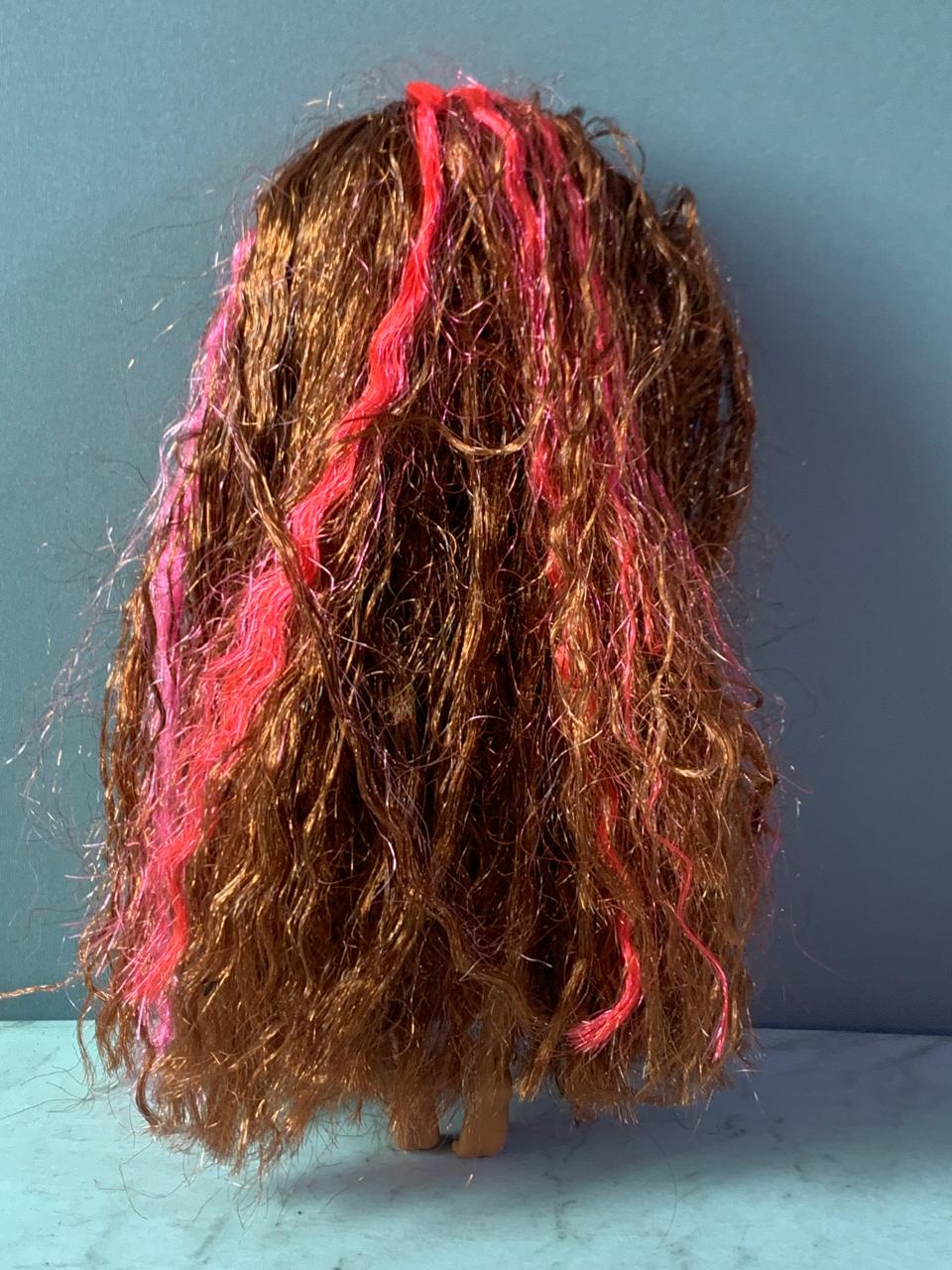 L.O.L. Surprise! O.M.G. Swim Coral Waves Fashion Doll.