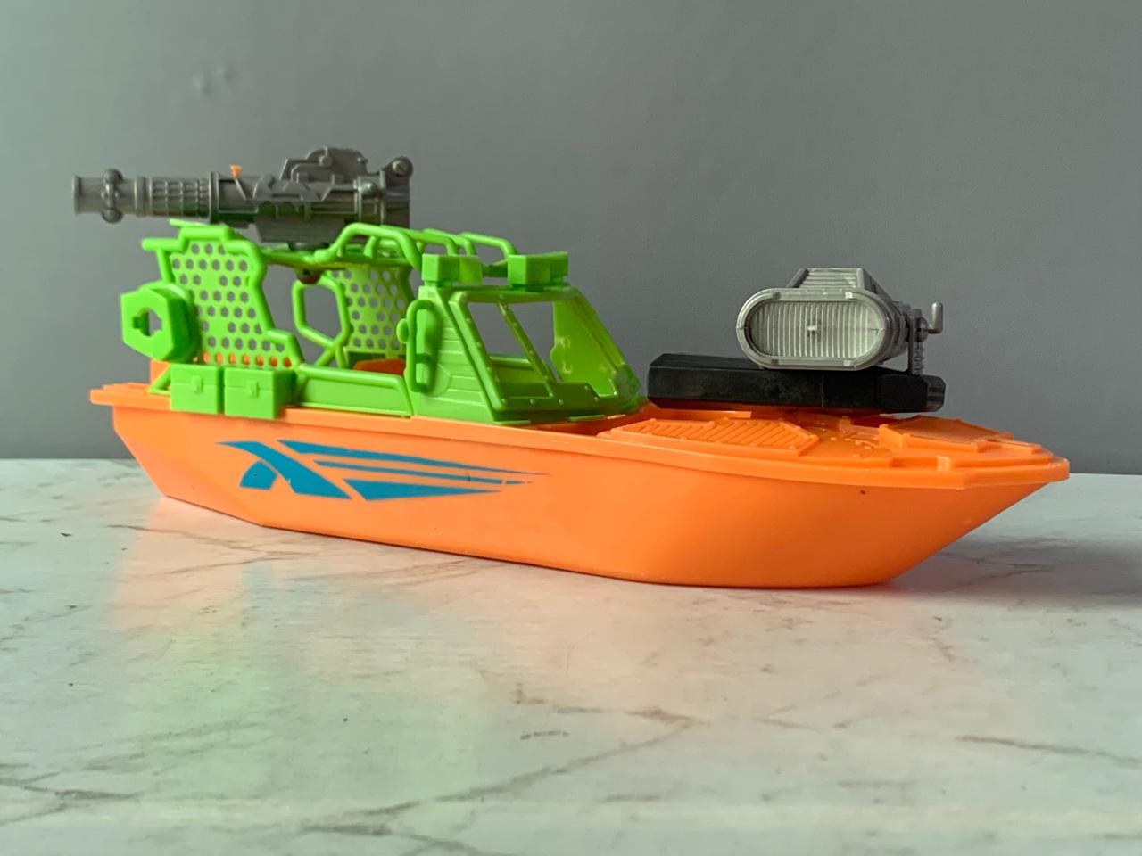 Kid Connection Shark Exploration Boat