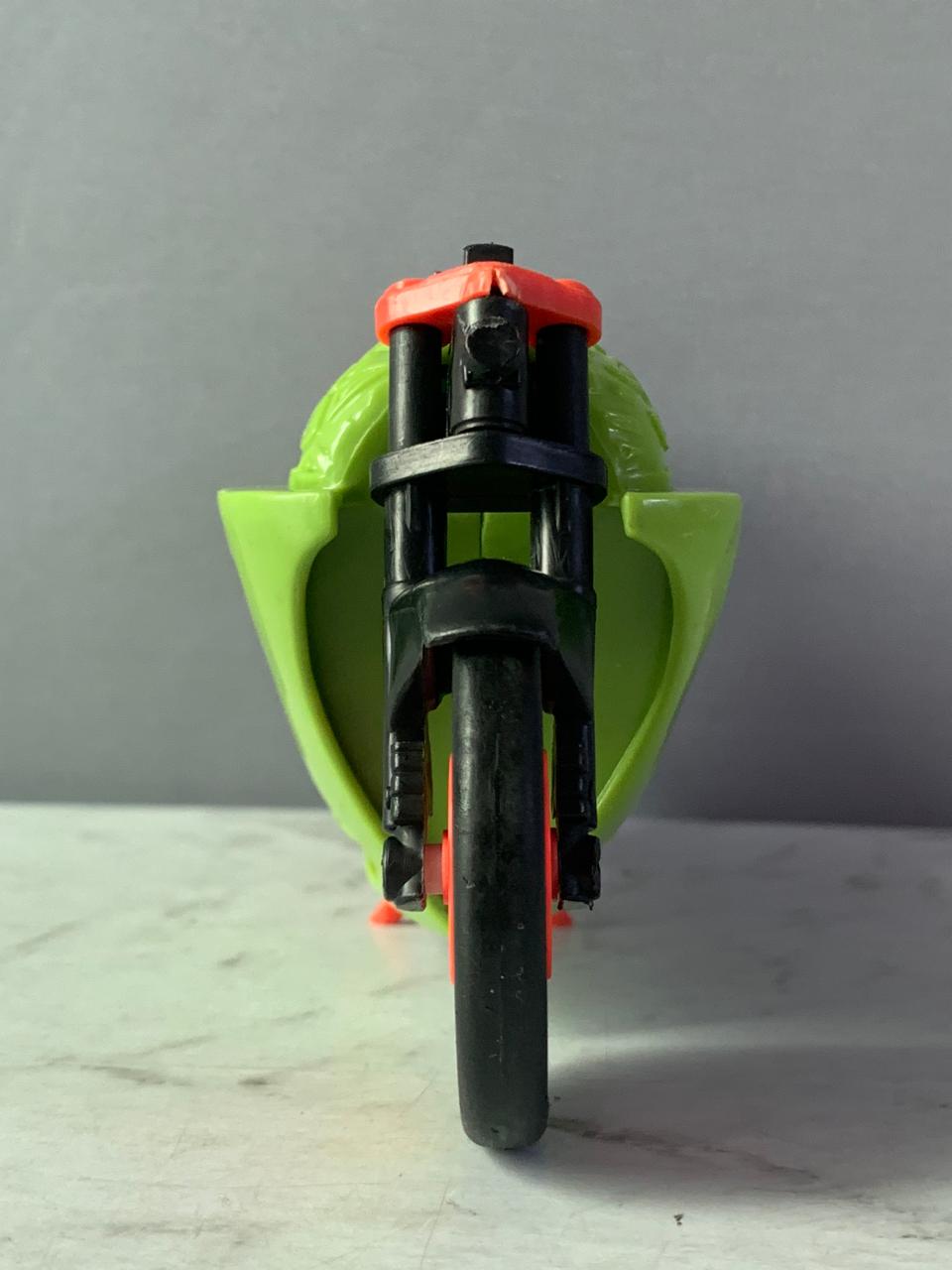 Teenage Mutant Ninja Turtles Playmates Kowabunga Bike.