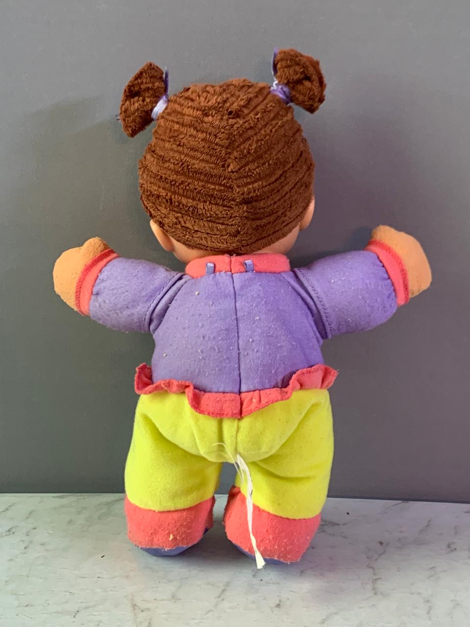 Hasbro Baby Alive Luv 'n Snuggle Doll.