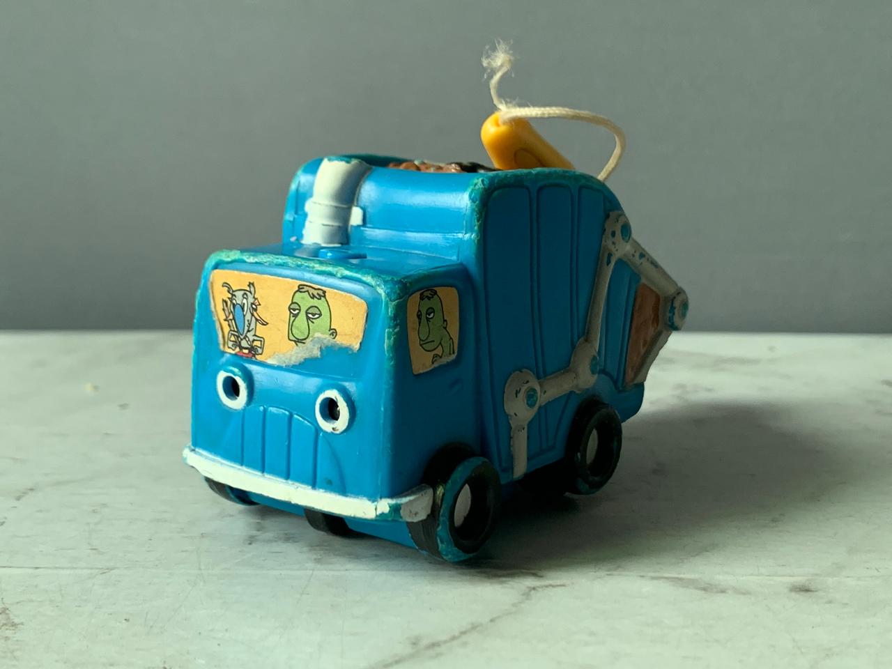 Nickelodeon CatDog Gourmet Garbage Chaser Toy.