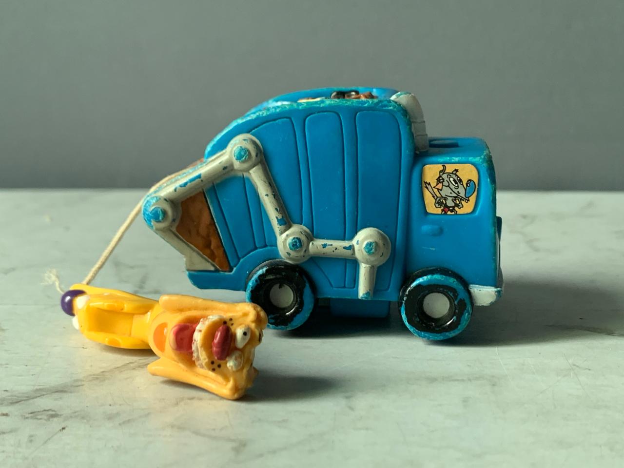 Nickelodeon CatDog Gourmet Garbage Chaser Toy.