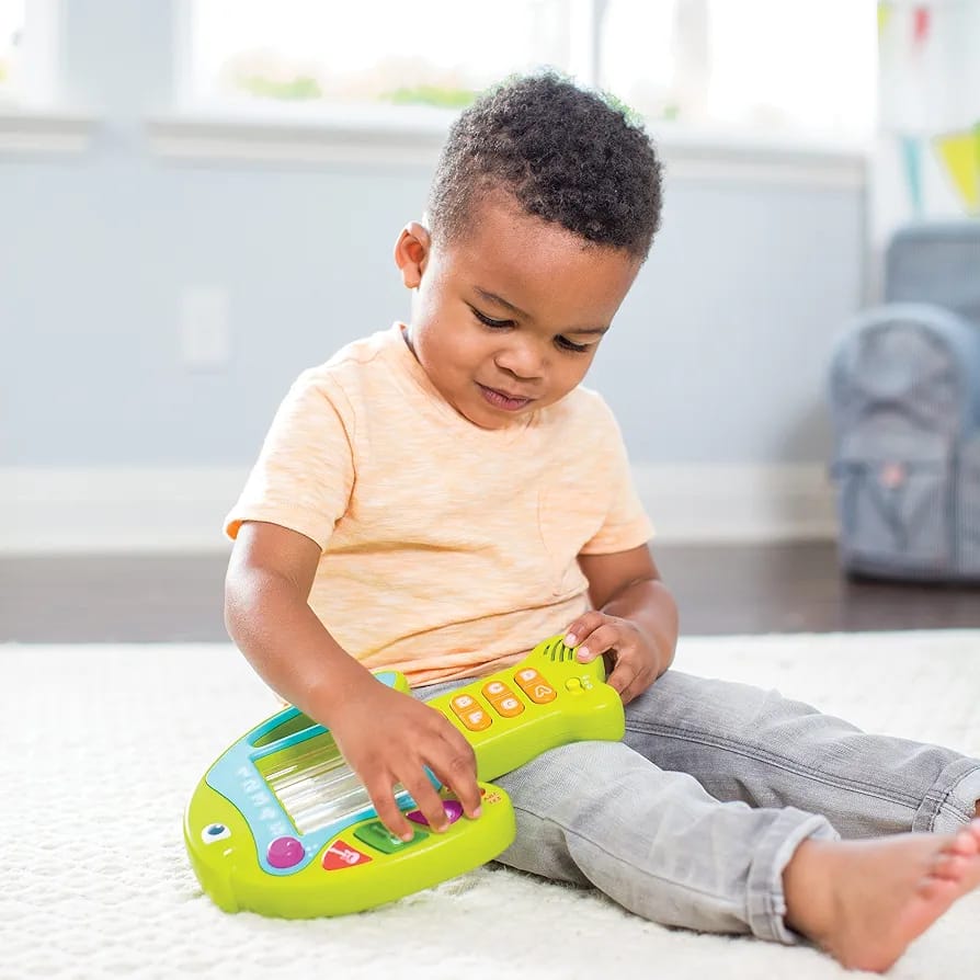 Infantino Lights & Music Learning Fish.