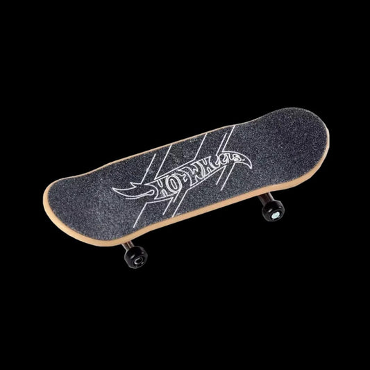 Hot Wheels Skate Tony Hawk Fingerboard.