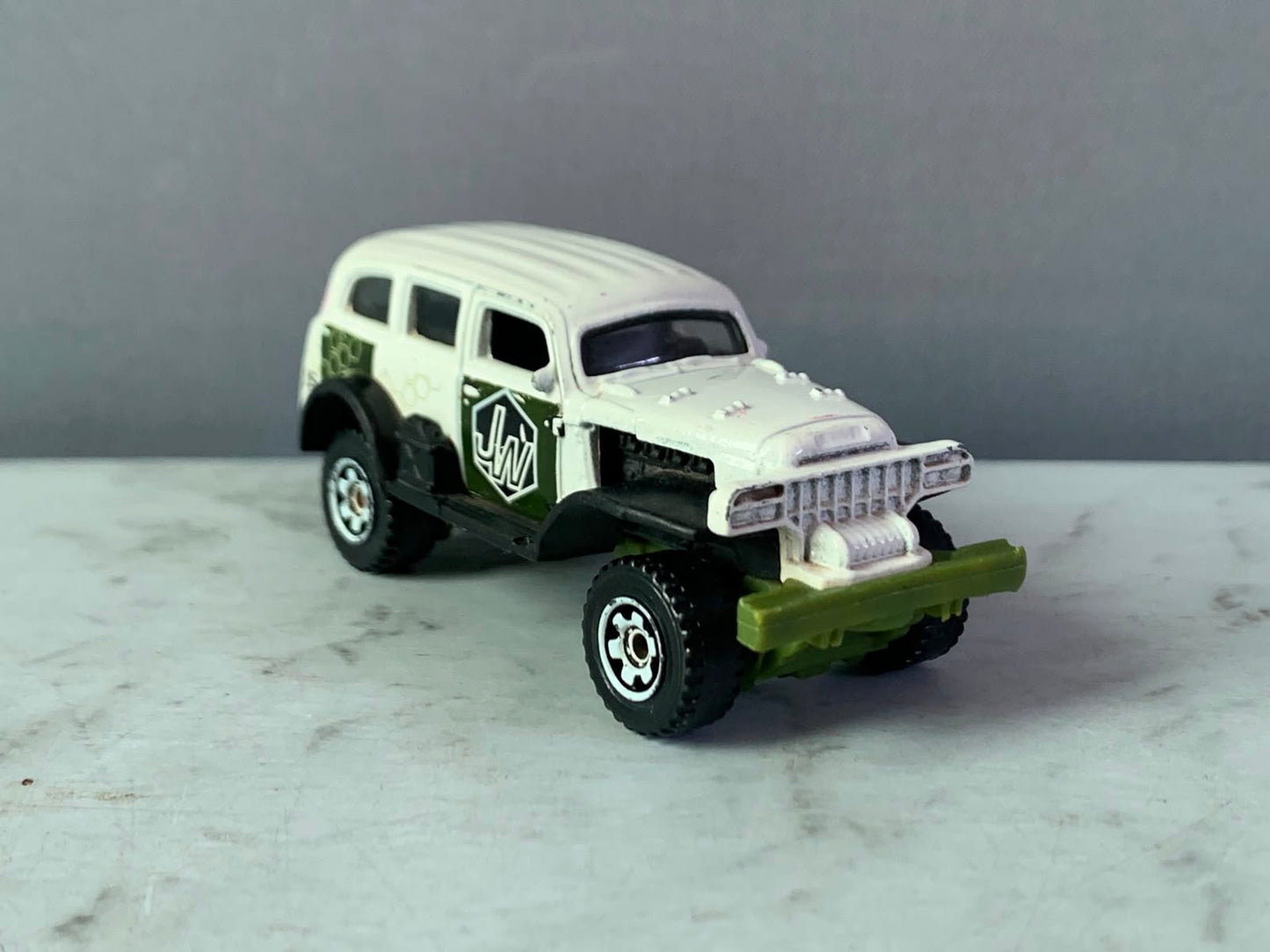 Matchbox Jungle Crawler Vehicle.