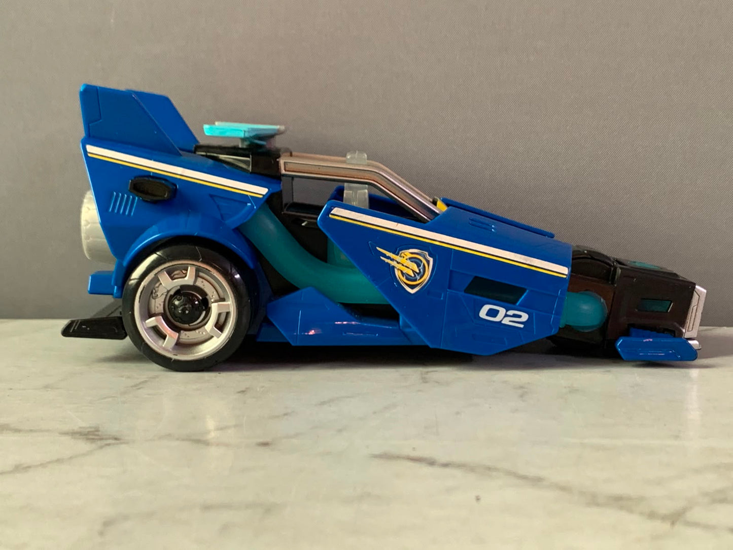 PAW Patrol: The Mighty Movie Chase's Musical Deluxe Transforming Cruiser