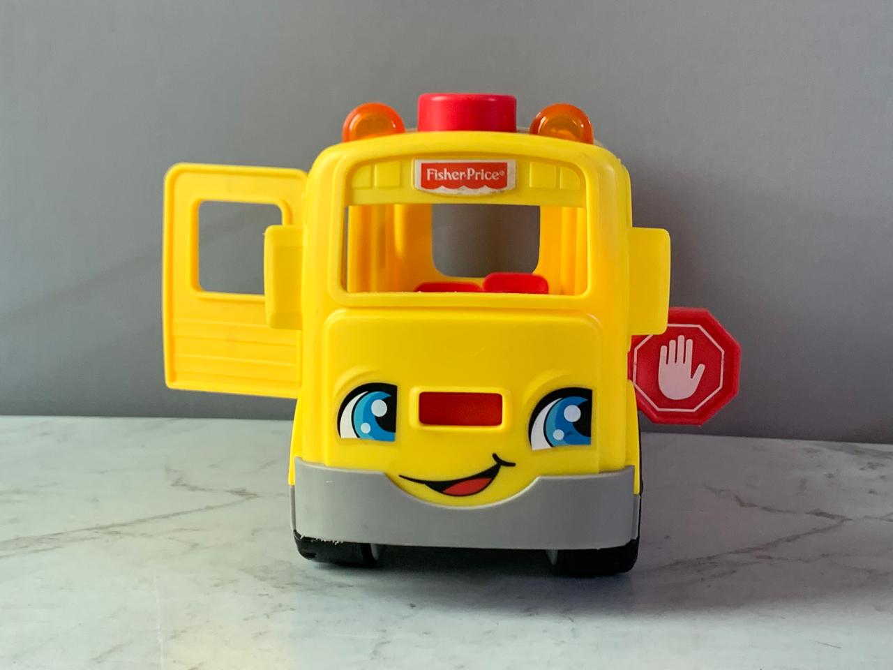 Fisher-Price Little People Sit with Me School Bus. (Without figures) (Rs 350 advance)