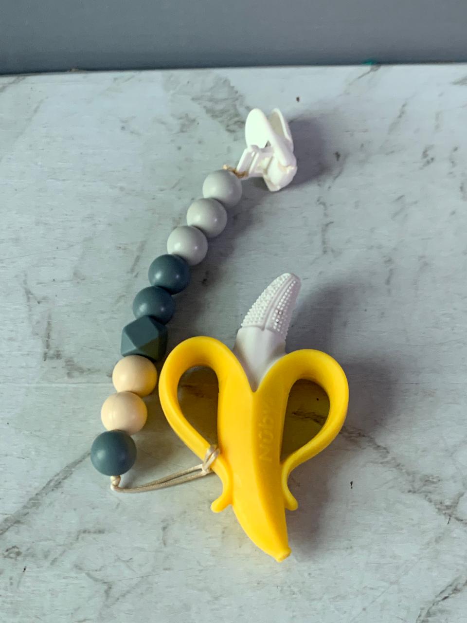 Nûby Nana Nubs Banana Silicone Massager Teether.