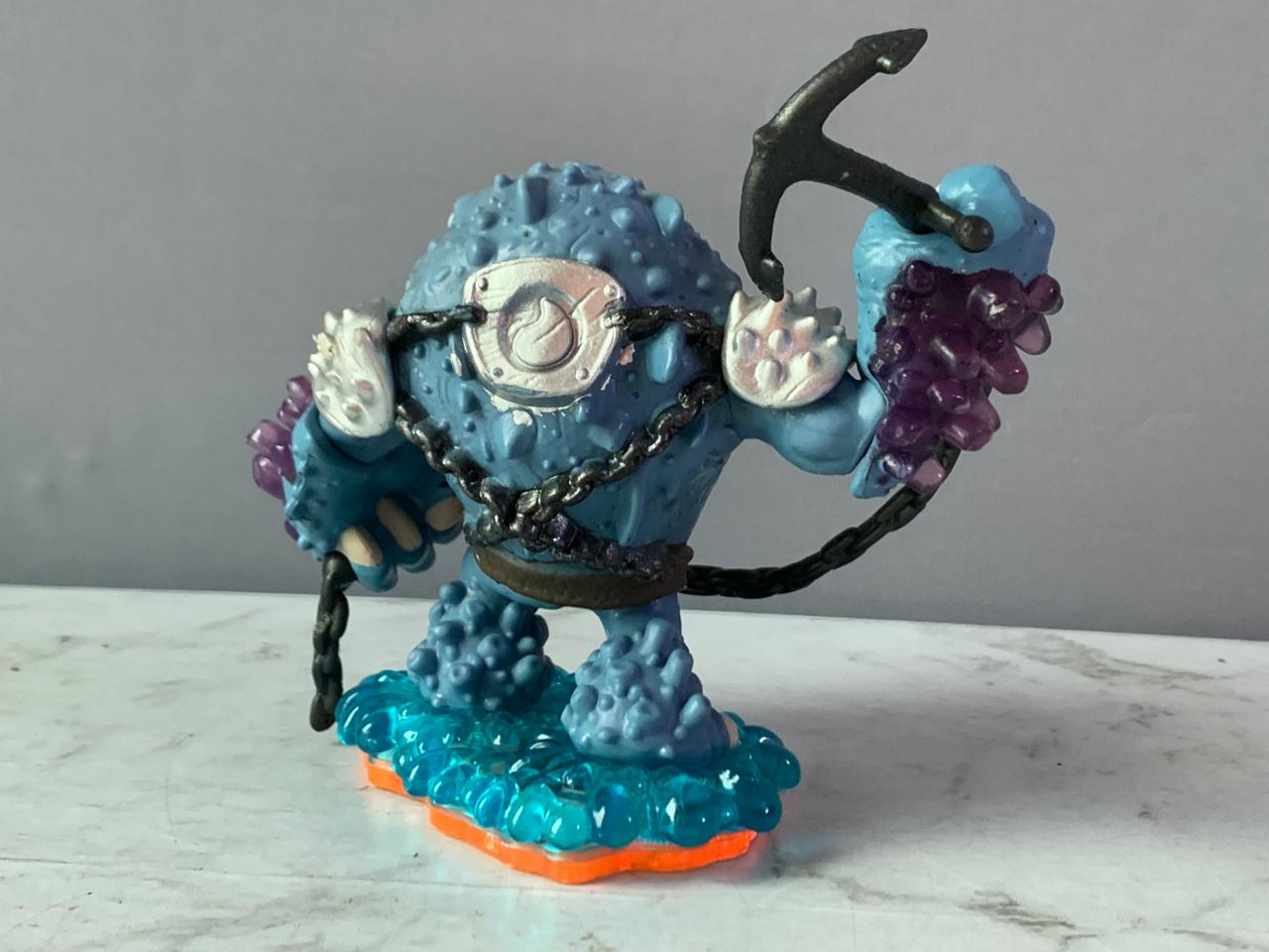 Skylanders Giants THUMPBACK First Edition Figure.