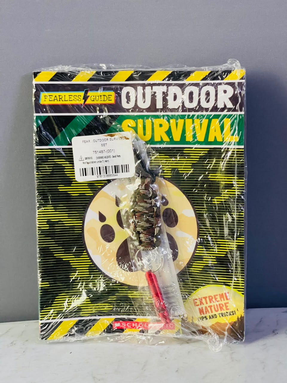 Outdoor Survival Set. (New)