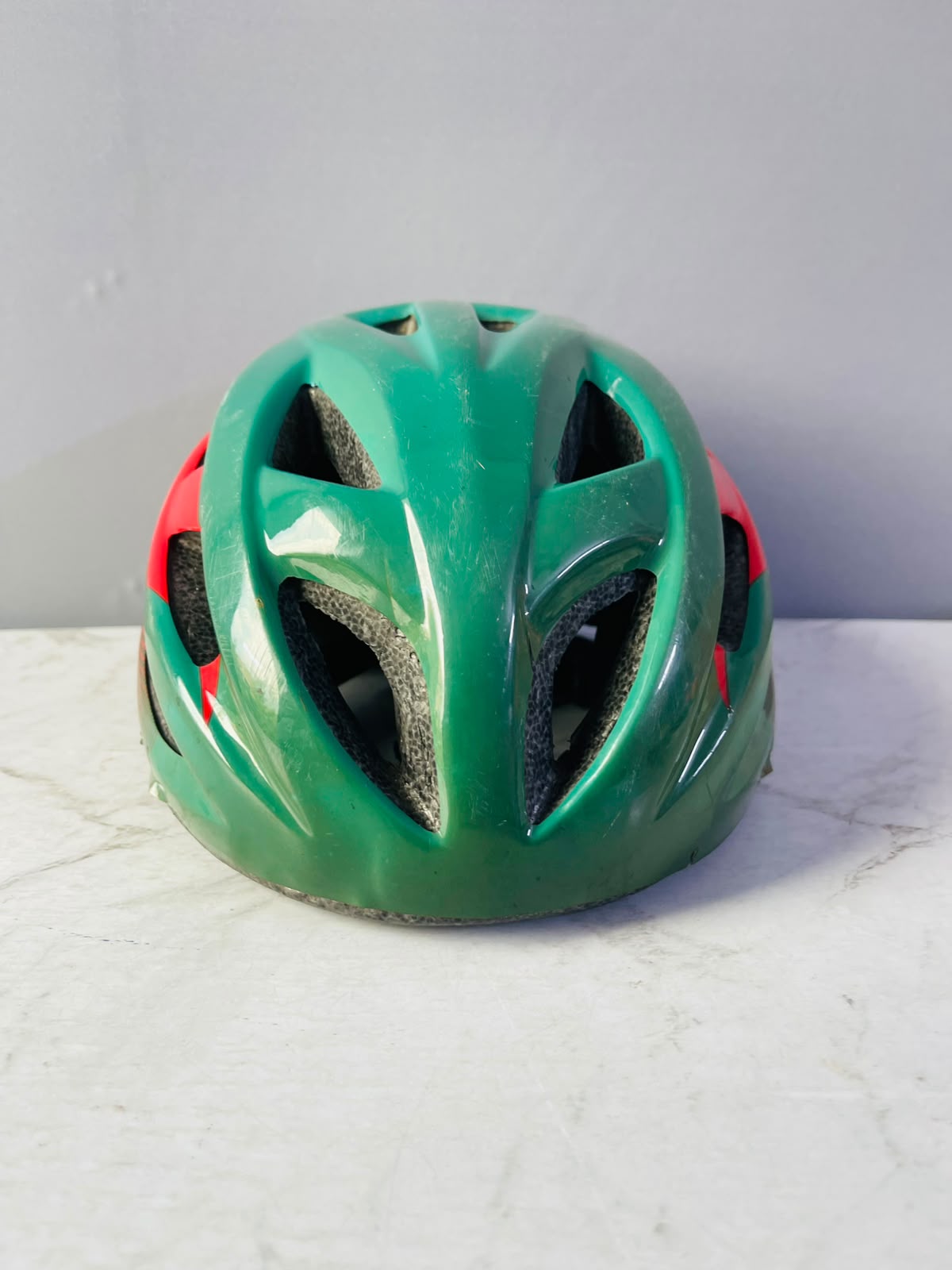 Multi-Sport Kids' Bicycle Helmet.(must check video)