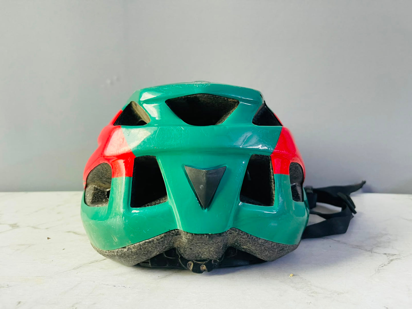 Multi-Sport Kids' Bicycle Helmet.(must check video)