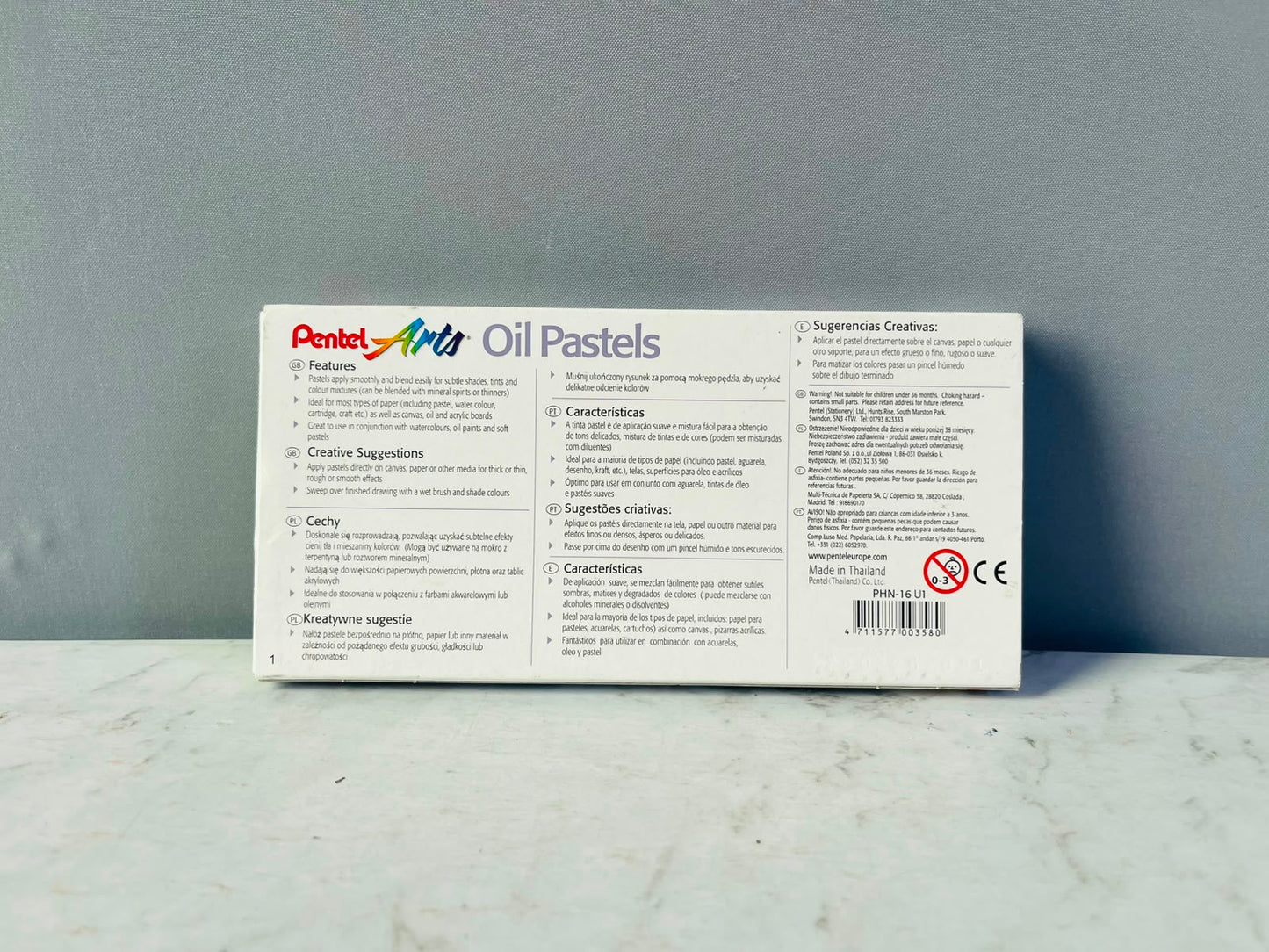 Pentel Arts Oil Pastels 16-Colour Set. (New)