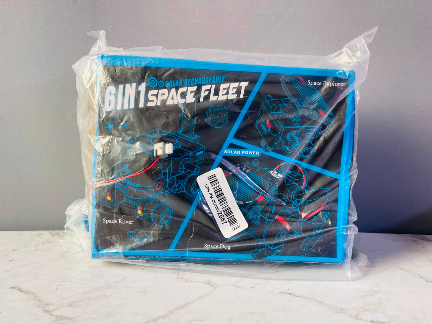 6-in-1 Solar Space Fleet Building Kit.