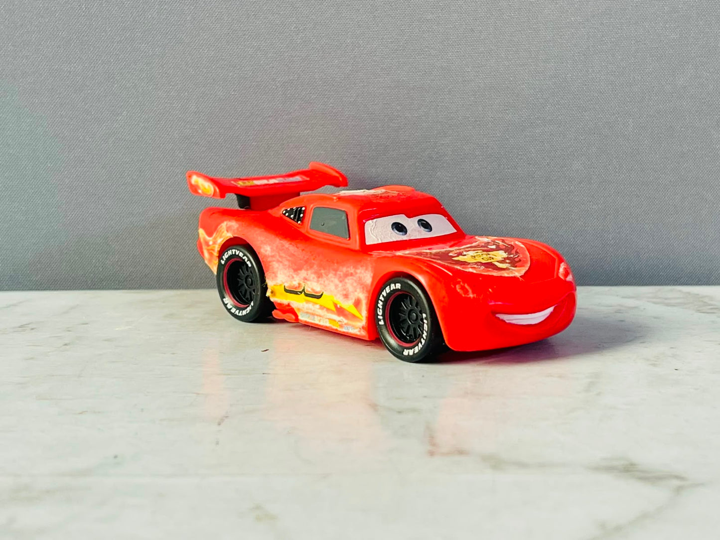 Mattel Disney Pixar Cars Lightning McQueen Car. (Must check video)
