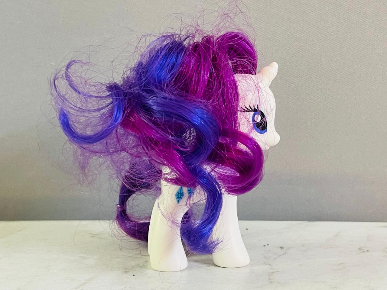 Hasbro My Little Pony Basic Rarity the Unicorn.