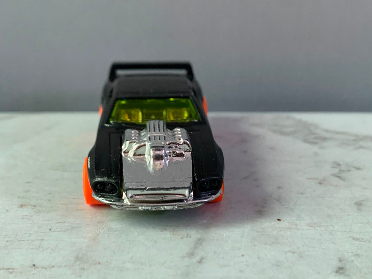 Hot Wheels Rivited.