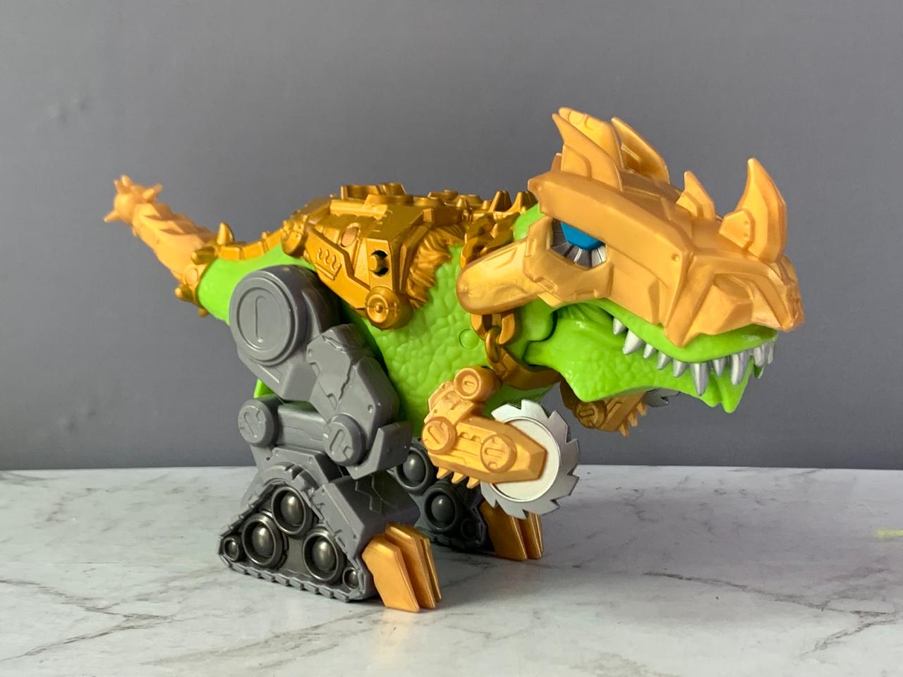Treasure X Dino Gold Battle Rex dissection Action Figure. (Rs 250 advance)