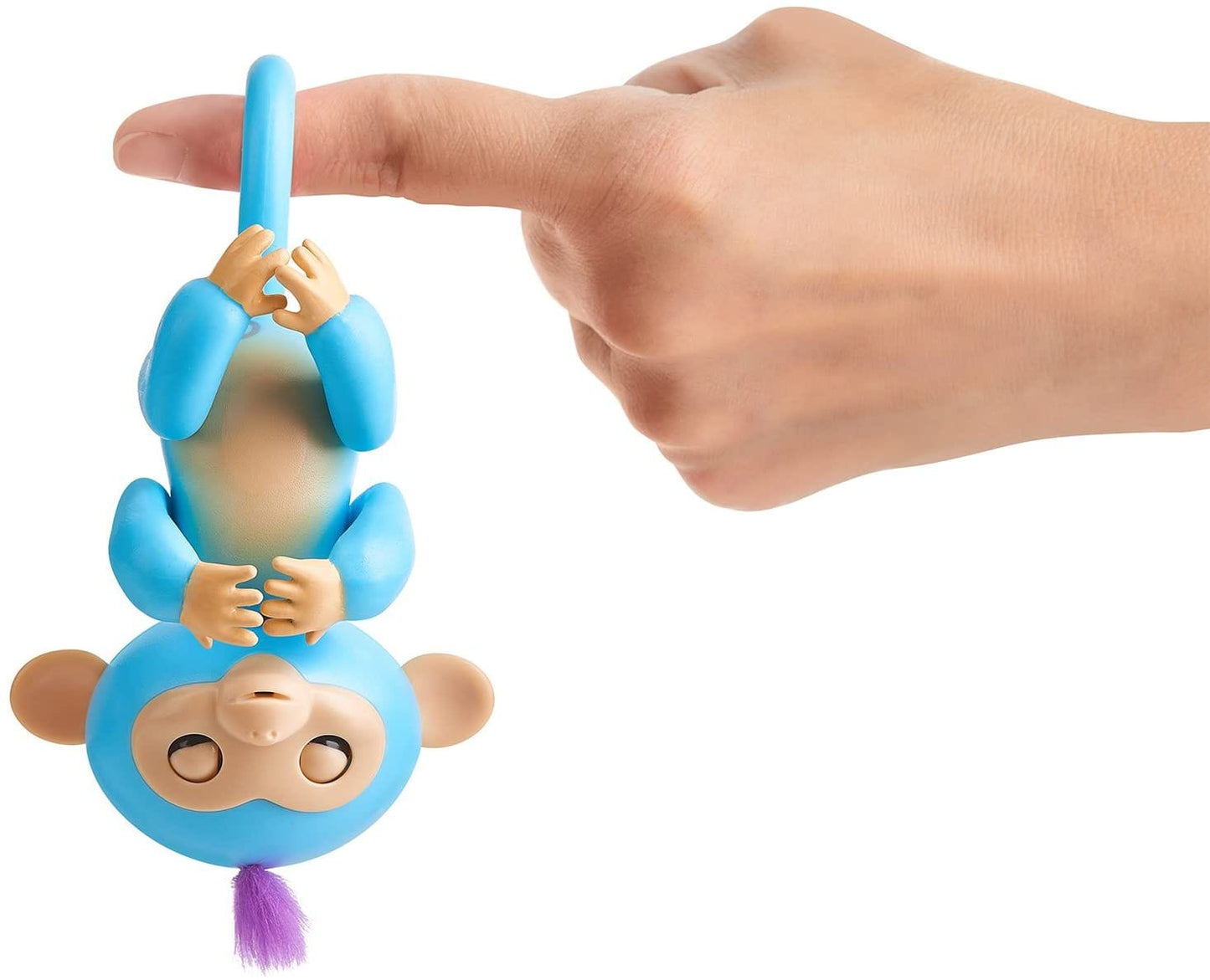 Fingerlings Baby Monkey Ava Exclusive Figure.(new batteries required)
