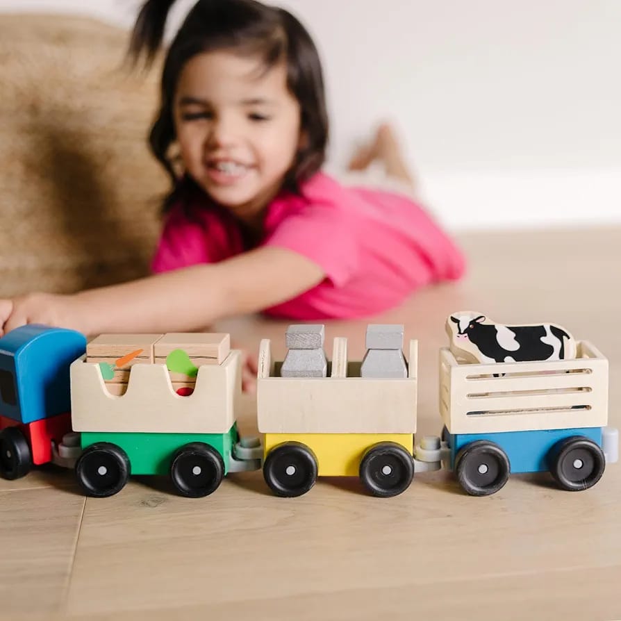 Melissa & Doug Wooden Farm Train Set. (Without accessories)