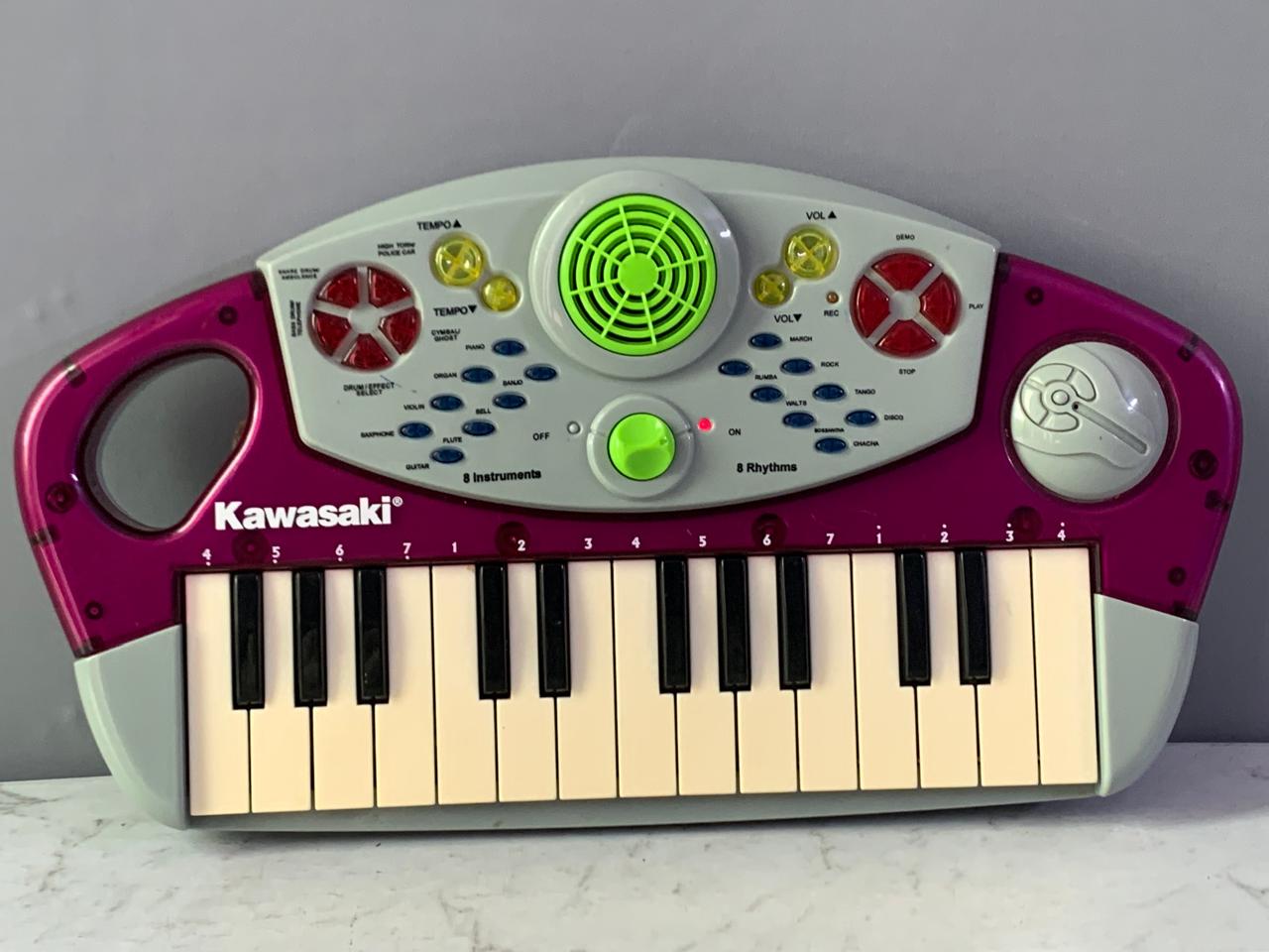 Kawasaki Child's Electronic Toy Keyboard. (Batteries cover is missing) (Rs 300 advance)