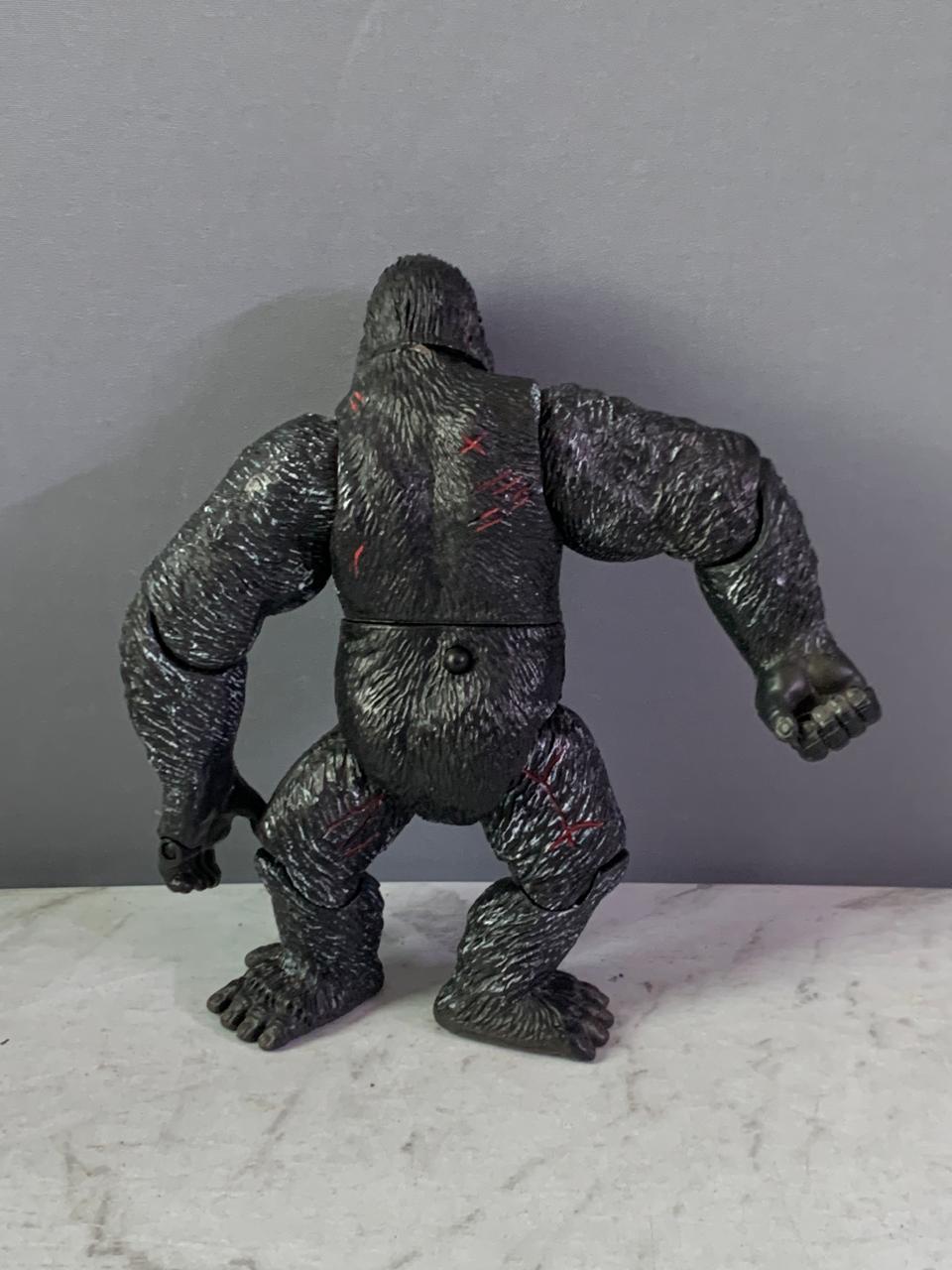 Playmates Toys Battle-Scarred King Kong Action Figure.