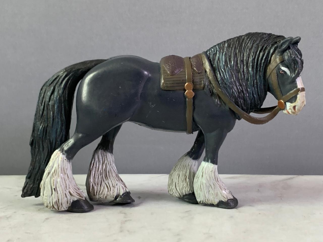 Disney Brave Angus Exclusive Figure