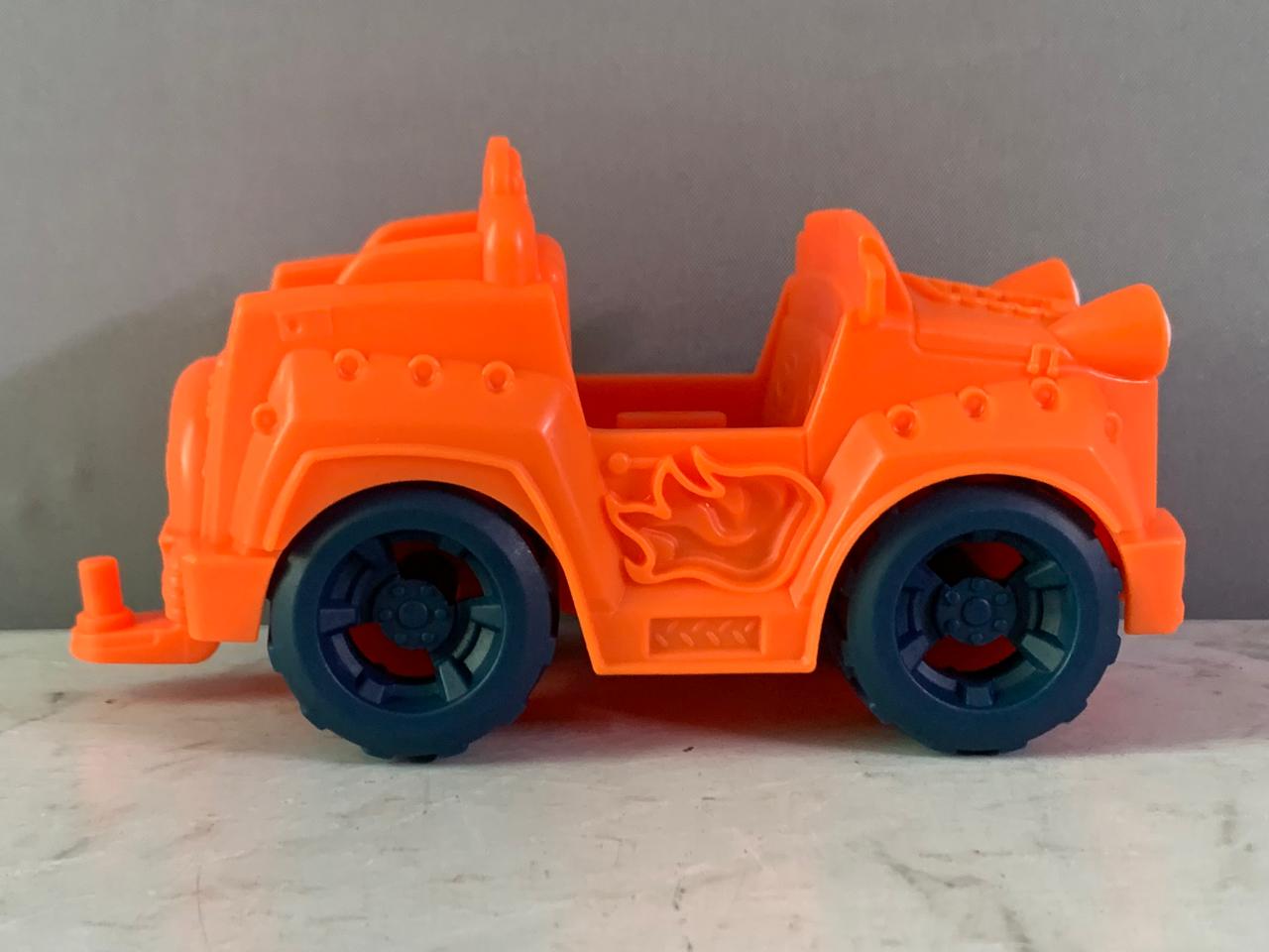 Hasbro Play-Doh Muck, Dump Truck.