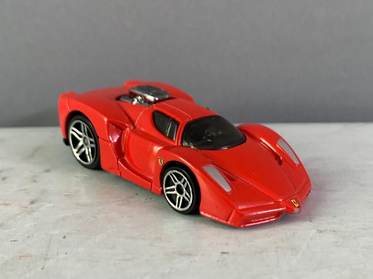 Hot Wheels 'Tooned Enzo Ferrari.