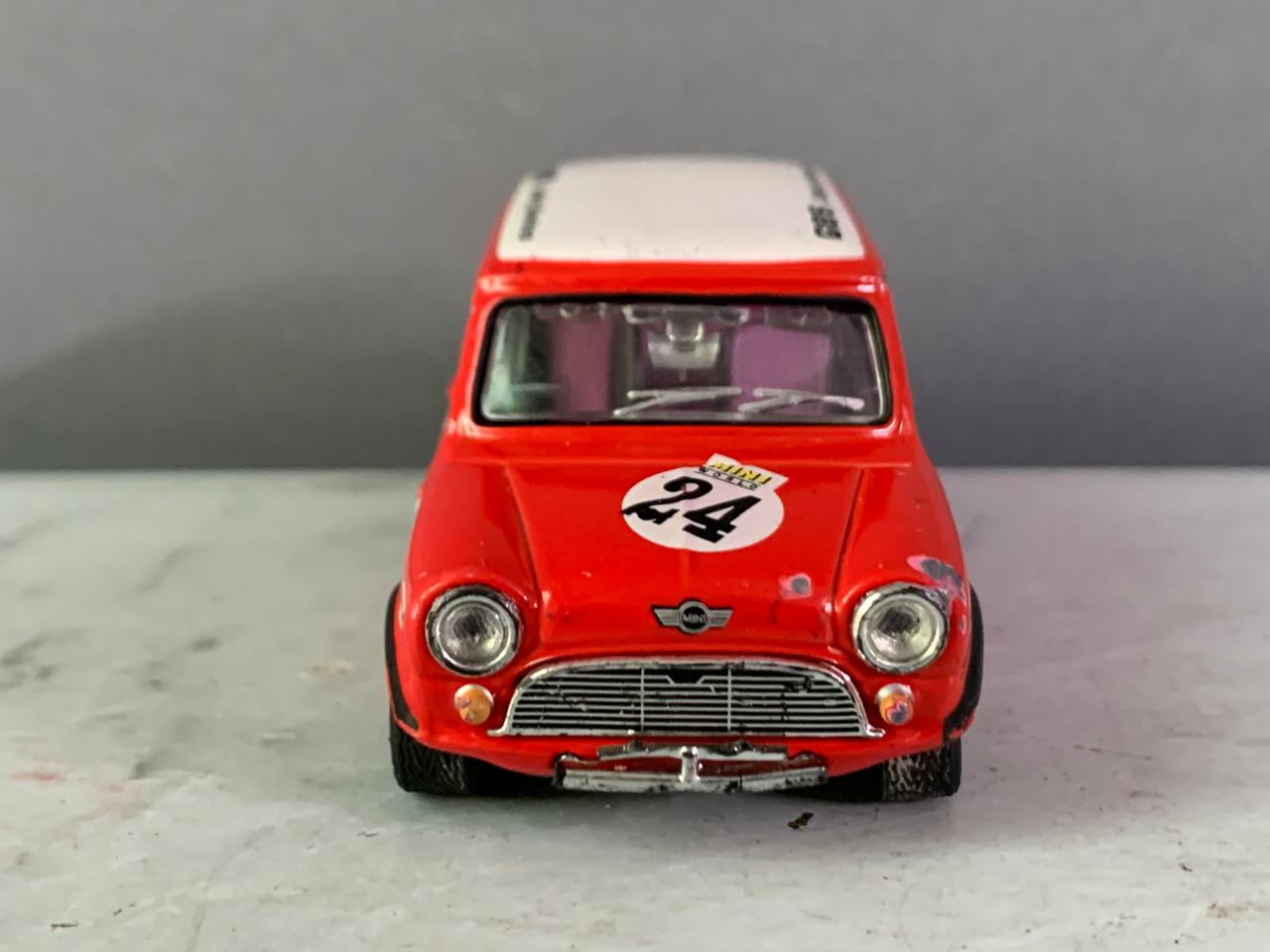 Mini Cooper Cararama.